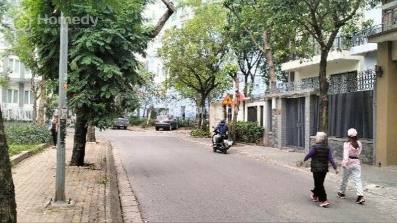  HOT! Bán nhà BT mặt phố hồ Vĩnh Hoàng  DT 210 m2, MT Khủng, VP – CTy - Ảnh 7