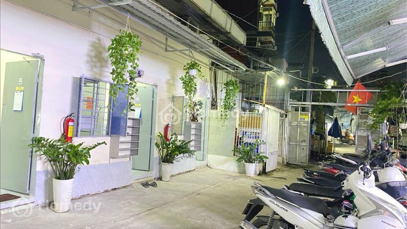 Cho thuê KTX giường tầng chỉ 950k bao điện nước, máy lạnh, giặt sấy, hầm xe, wifi. - Ảnh 1