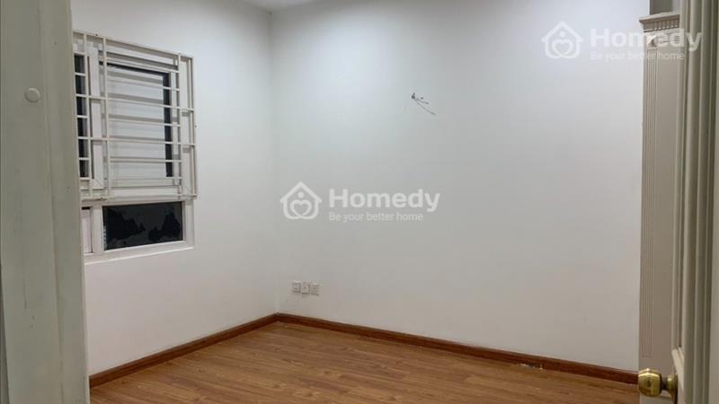 Chung cư 590 CMT8 - Quận 3 2pn, 2 nhà vệ sinh, 90m2 15tr/th. Nhà trống, có sẵn máy lạnh - Ảnh 9