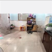 Nhà Tân Phú, 2 tầng, khu Tân Hương, 40m2, dòng tiền 6tr/tháng, chỉ 2 tỷ