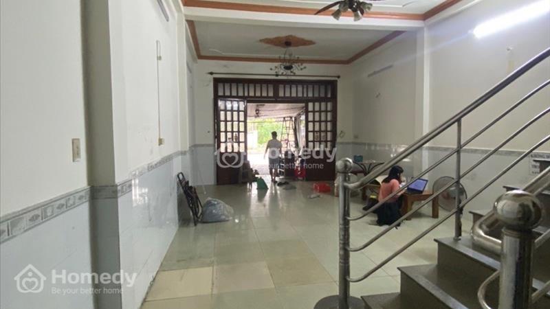 Cần cho thuê mặt bằng trước 50m2 (10m x5m) + nhà nguyên căn 2 tầng xây kiên cố phía sau (20m x 5m). - Ảnh 4