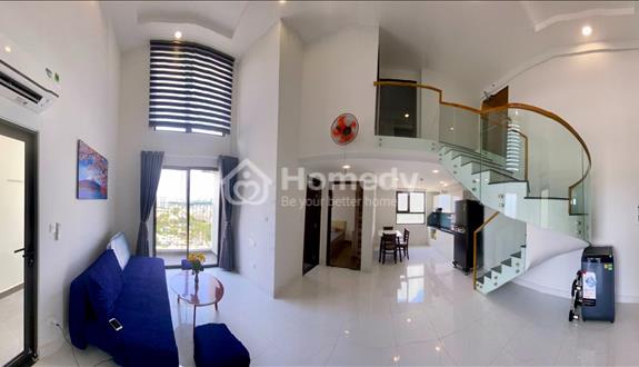Cho thuê căn Duplex góc 2 mặt tiền, hướng Đông Nam, 3PN, Full Nội Thất - Ảnh 1