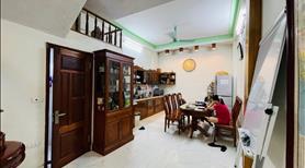Bán nhà Nguyễn Khánh Toàn 55m2 6 tầng - MT 4m - Ngõ ô tô - Khu vực Trung Tâm - Nhà đẹp ở ngay! - Ảnh 2