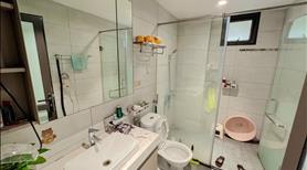 Bán nhà Nguyễn Văn Huyên 70m2 × 5 tầng MT 4.2m - Ngõ ô tô - Khu an ninh tốt - Xách vali về ở ngay! - Ảnh 5