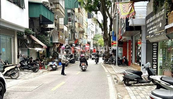 Toà nhà mặt phố đẳng cấp! Quận Tây Hồ-2 thoáng, vỉa hè, 7 tầng thang máy, view Hồ Tây - Ảnh 1