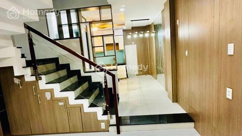 Chủ bán gấp nhà 1 trệt 3 lầu 4PN 1/ đường Hà Huy Giáp gần chợ - Ảnh 2