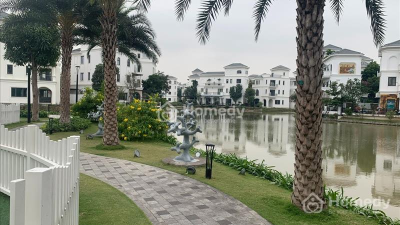 Chủ nhà bán gấp căn song lập view hồ 210m2, phân khu Ngọc Trai VinHomes marina - Ảnh 1