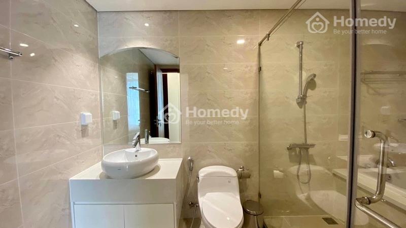View Triệu đô bán CHCC Vinhomes Central Park, BT 67m2 giá mềm 3,17 tỷ, tiện ích cao cấp - Ảnh 6