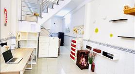 🏡 Bán gấp nhà Nguyễn Văn Cừ QUẬN 1 40m2 1lầu chỉ 1tỷ7 sổ riêng - Ảnh 2
