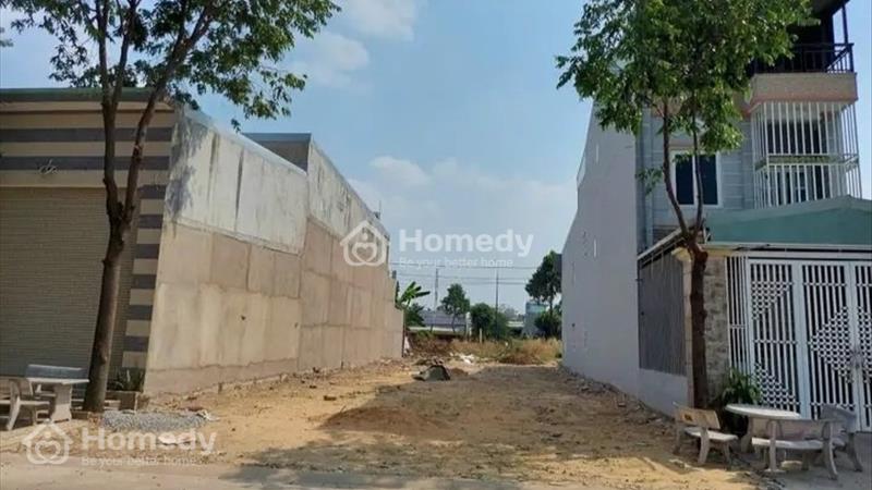 Gia đình về ngoài bắc nên cần sang nhượng lô đất ngay chợ đêm Bàu Bàng - Ảnh 1