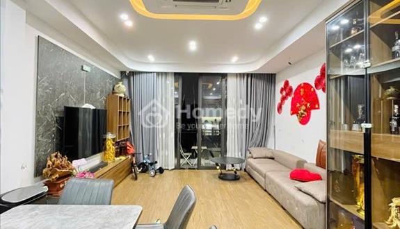 Bán nhà phố Dịch Vọng, trung tâm Quận Cầu Giấy, ngõ ô tô, nhà đẹp dân xây, DT 56m2x4 tầng, MT 4.2m - Ảnh 1