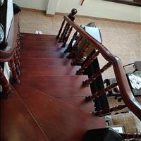 có nhà cần cho thuê nguyễn văn cừ long biên dt 60m x 4 tầng giá 15tr/tháng