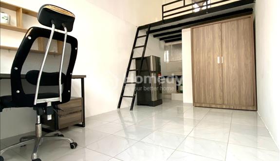 Căn hộ dịch vụ quận 7 đường Lâm Văn Bền giá chỉ 4.5 triệu/tháng có gác, ban công, cửa sổ - Ảnh 1