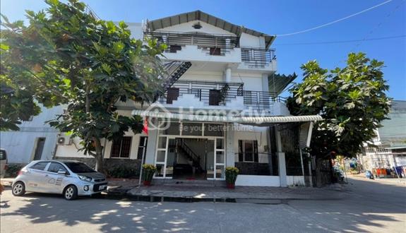 Bán khách sạn gần ngã tư Bình Thung, làng đại học Quốc gia HCM, BigC Go, 950 Tân Đông Hiệp, Dĩ An - Ảnh 1