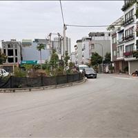 mua đất tặng nhà 7 tầng tại Phố Ngô xuân Quảng, bán tải tránh thoải mái,43m2, nhỉnh 8 tỷ.