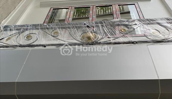 Bán nhà mới xây 33m gần cổ Linh thạch bàn - Ảnh 1