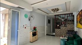 Cho thuê nhà nguyên căn chợ Tân Định 4x20 thích hợp kinh doanh mua bán - Ảnh 2