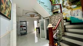 Cho thuê nhà nguyên căn chợ Tân Định 4x20 thích hợp kinh doanh mua bán - Ảnh 3