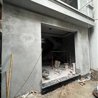 Chưa tới 3tỷ Có ngay ngà 30m2 x 5 Tầng. La Tinh, Đông La , Hoài Đức