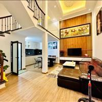 15m đi ra đường bạch mai, nhà mới 3 phòng, nội thất tinh, công năng hiện đại. nhỉnh 6 tỷ