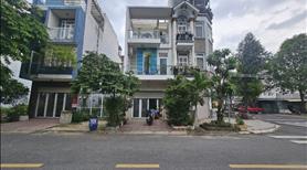 Nhà phố khu BigC Go, gần trung tâm hành chính Dĩ An, 1306 Đông Hòa, Dĩ An. Lh: O982882979 - Ảnh 2