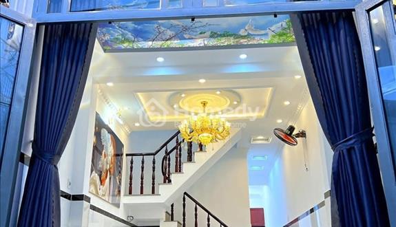 Bán căn nhà ở đường Phạm Văn Hai Quận Tân Bình 60m2 giá 1ty650, shr hẻm ô tô - Ảnh 1
