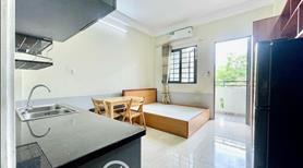 Cho thuê căn hộ Tân Phú giá rẻ Studio Full NT ban công máy giặt riêng - Ảnh 2