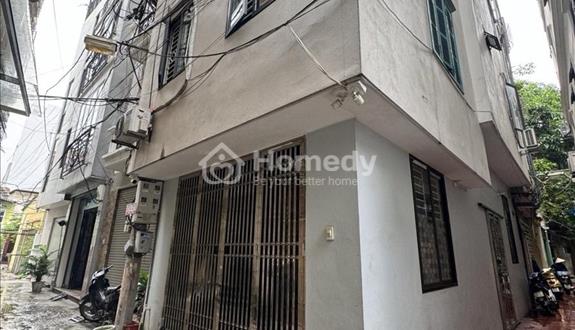 BÁN NHÀ Nguyễn Văn Cừ 8 tỷ 5 T MT 4m nhà lô góc 2 mặt thoáng ô tô vào  - Ảnh 1