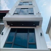 Bán nhà riêng Phú Đô 40m2. 6 tầng thông sàn, có sẵn mố chờ thang máy. 160m đến Bệnh Viện Hồng Ngọc