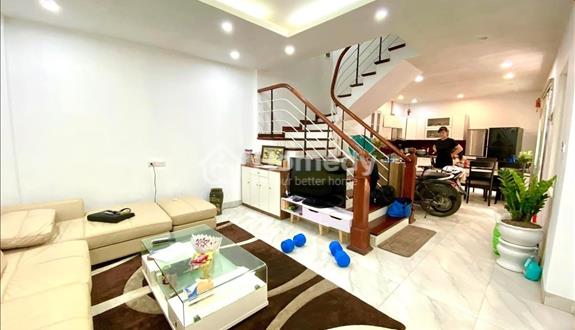Cần bán nhà mới đẹp full nội thất phố Đội Cấn, Ngọc Hà, ngõ 2,3m cách ô tô 50m ở luôn. - Ảnh 1