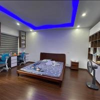 Siêu phẩm ở Lạc Long Quân_Nhà 6 tầng_ Diện tích 90M2_ Giá chỉ 17,7 Tỷ_ Ô tô 7 chỗ ra vào thoải mái.