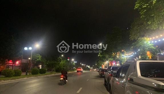 BÁN nhà BỒ đề Long biên 17 tỷ DT 110m 5T MT 6m nhà phân lô xây đẹp chắc chắn - Ảnh 1