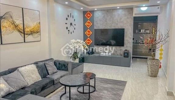 Bán nhà Kim Mã kinh doanh, ngõ thông, tiện lợi đủ đường, 35m2x5T, mt 3.8m - Ảnh 1