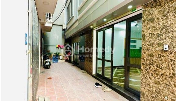 Bán nàh 32m x5 tầng đối diện aoen mail Long Biên - Ảnh 1