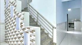 Ly Dị bán gấp nhà 70m2 nhà Đoàn Văn Bơ - Q4 Giá 950 triệu hẻm xe hơi,SHR ,Liên hệ Thảo 0798 966 414 - Ảnh 2