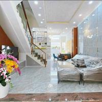 Bán gấp nhà ở Âu Dương Lân Quận 8 55m2 giá hạt dẻ chỉ 1ty050tr, Shr, hẻm lớn, rộng.
