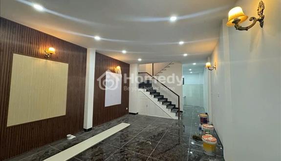Cần bán Căn Nhà mới xây xong Mặt Tiền đường Ngô Thì Nhậm, P4, Đà Lạt - Ảnh 1