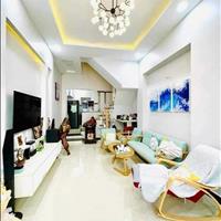 Cần bán gấp căn nhà ở Trường Sa Phú Nhuận 60m2 giá 1ty090, hẻm rộng rãi, Shr bao sang tên
