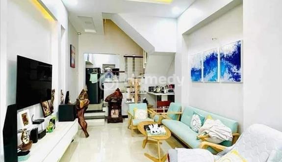 Cần bán gấp căn nhà ở Trường Sa Phú Nhuận 60m2 giá 1ty090, hẻm rộng rãi, Shr bao sang tên - Ảnh 1