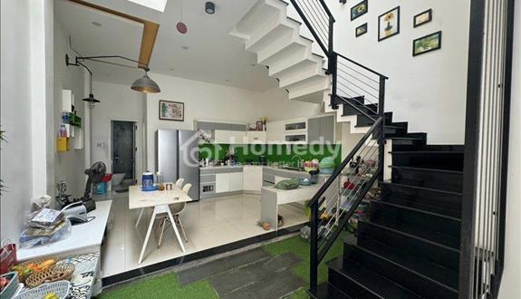 Bán nhà sát tô ký, 3 tầng, 87.36 m2, hxh tránh, chỉ 5.x t.ỷ - Ảnh 1