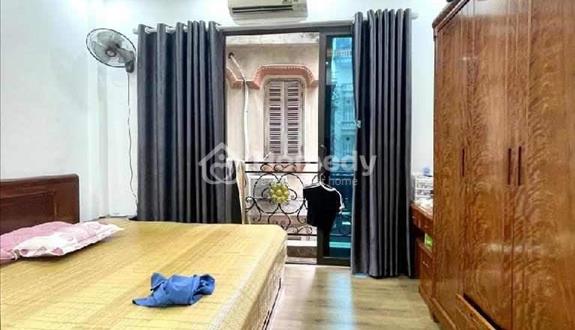 Bán nhà Lạc Long Quân, Dân xây, sát phố, 5T Thang máy, đủ đồ, sẵn ở, chỉ 4.9 tỷ - Ảnh 1