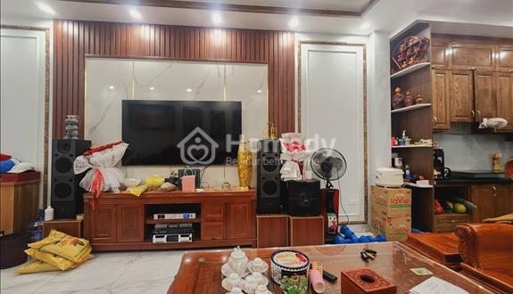 Nhà đẹp phố Đại La, 37m, tiện ích đầy đủ, ngay trung tâm, chỉ nhỉnh 8,X tỷ - Ảnh 1