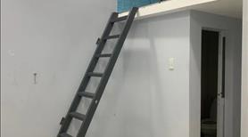Nhà mới xây, phong cách cổ điển pha lẫn hiện đại chưa có nội thất với giá 7 tỷ - Ảnh 3