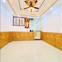Bán gấp căn nhà ở Võ Thị Sáu Quận 3 50m2 990 triệu, shr, hẻm rộng