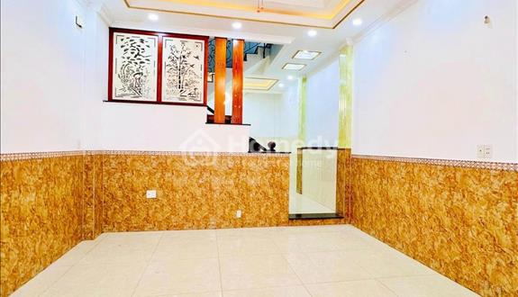 Bán gấp căn nhà ở Võ Thị Sáu Quận 3 50m2 990 triệu, shr, hẻm rộng - Ảnh 1