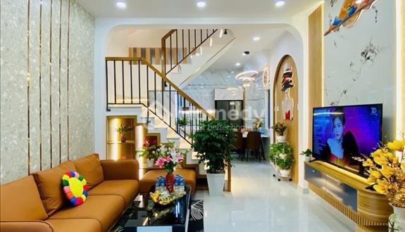 Bán căn nhà giá cực hậu hĩnh giá chỉ có 975 triệu ở Gò Vấp Trần Quốc Tuấn 60m2, SHr, hẻm lớn  - Ảnh 1