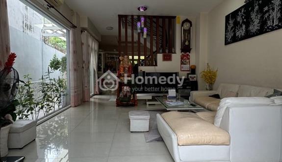 Sốc căn nhà giá cực hời chỉ 950tr 60m2 ở đường Nguyễn Tiểu La Quận 10, hẻm lớn Shr  - Ảnh 1