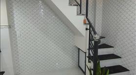 Bán rẻ căn nhà ở đường Hoàng Hoa Thám Bình Thạnh giá 1ty060tr 50m2, shr, hẻm rộng bao lớn - Ảnh 3