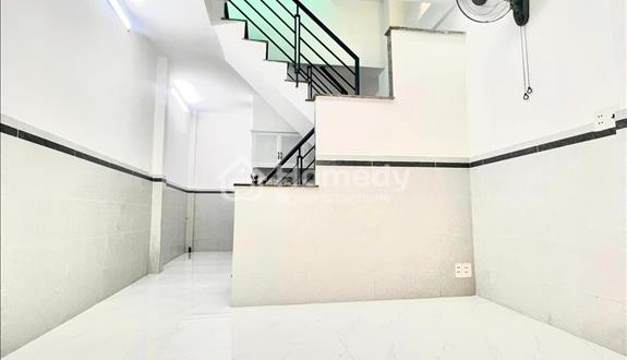 Lh Đông 0799218176 Bán gấp nhà đẹp 64m2, 1 trệt 2 lầu, SHR, 880tr,Hương lộ 2, Bình Tân - Ảnh 1