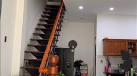 Ngã tư âu cơ - Lạc long quân - Sát mặt tiền - 40M2 × 3 tầng - Hẻm xe hơi - Ngang 4M - Nhỉnh 4T - Ảnh 3